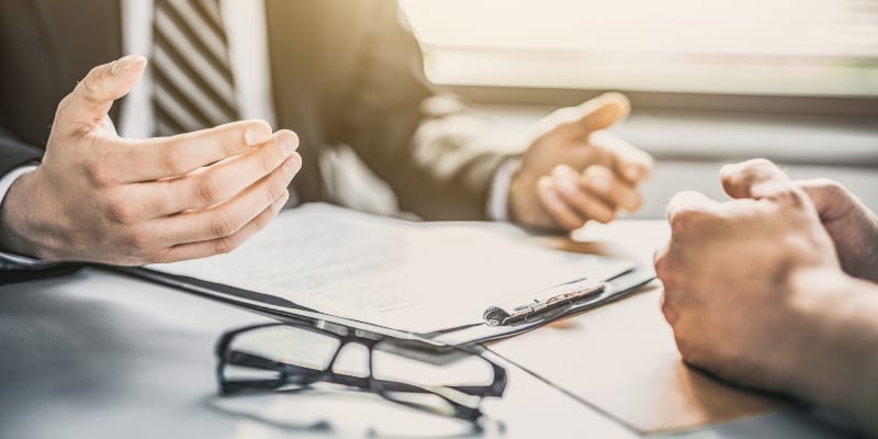 Do You Still Need an Insurance Agent in Our Digital World?